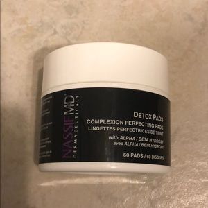 Facial detox pads